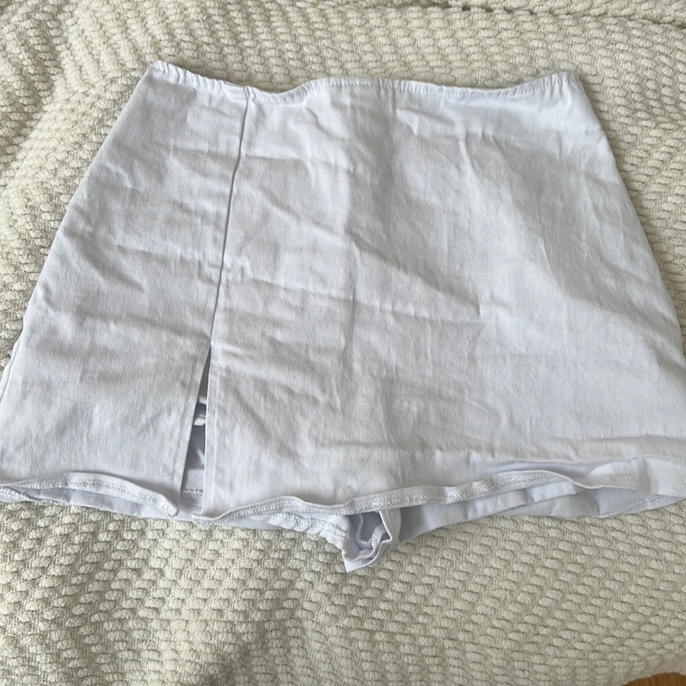 Pacsun white linen mini skirt with built in shorts